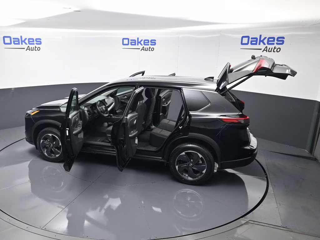2025 Super Black Nissan Rogue SV AWD SUV