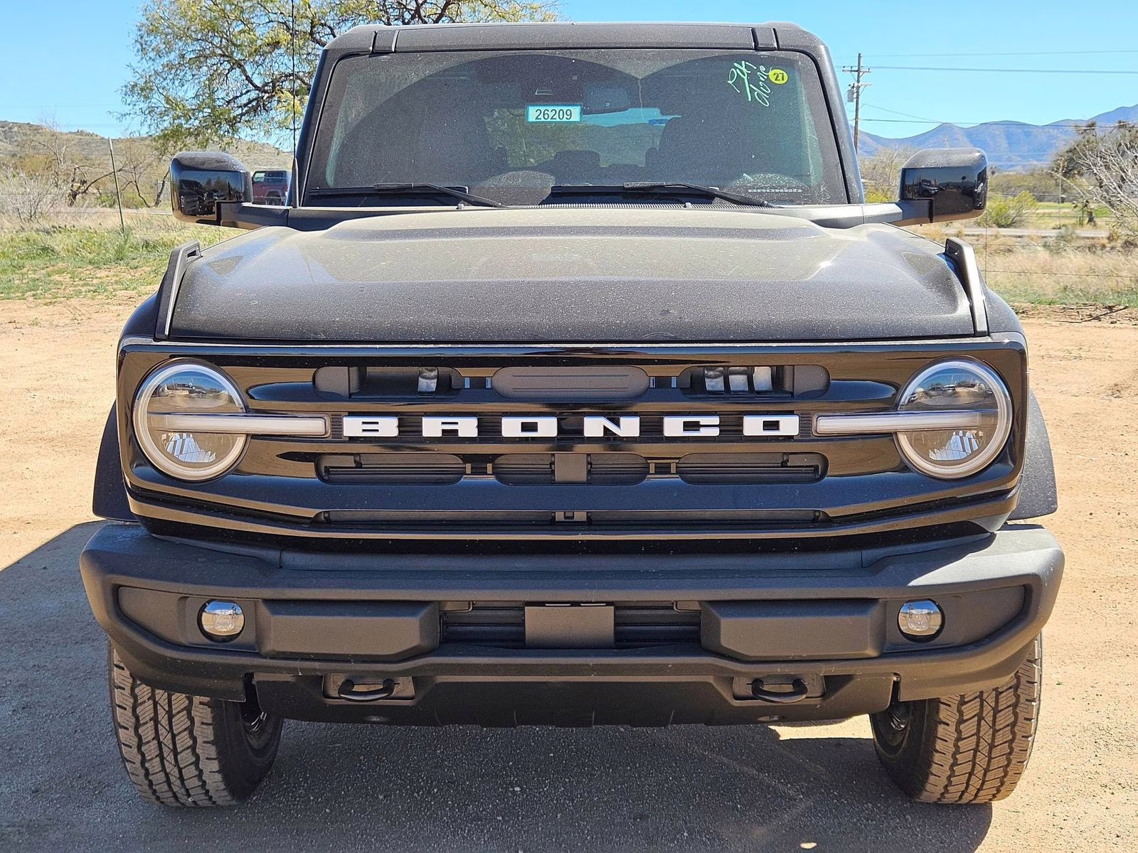 2026 Shadow Black Ford Bronco Outer Banks 4X4 SUV