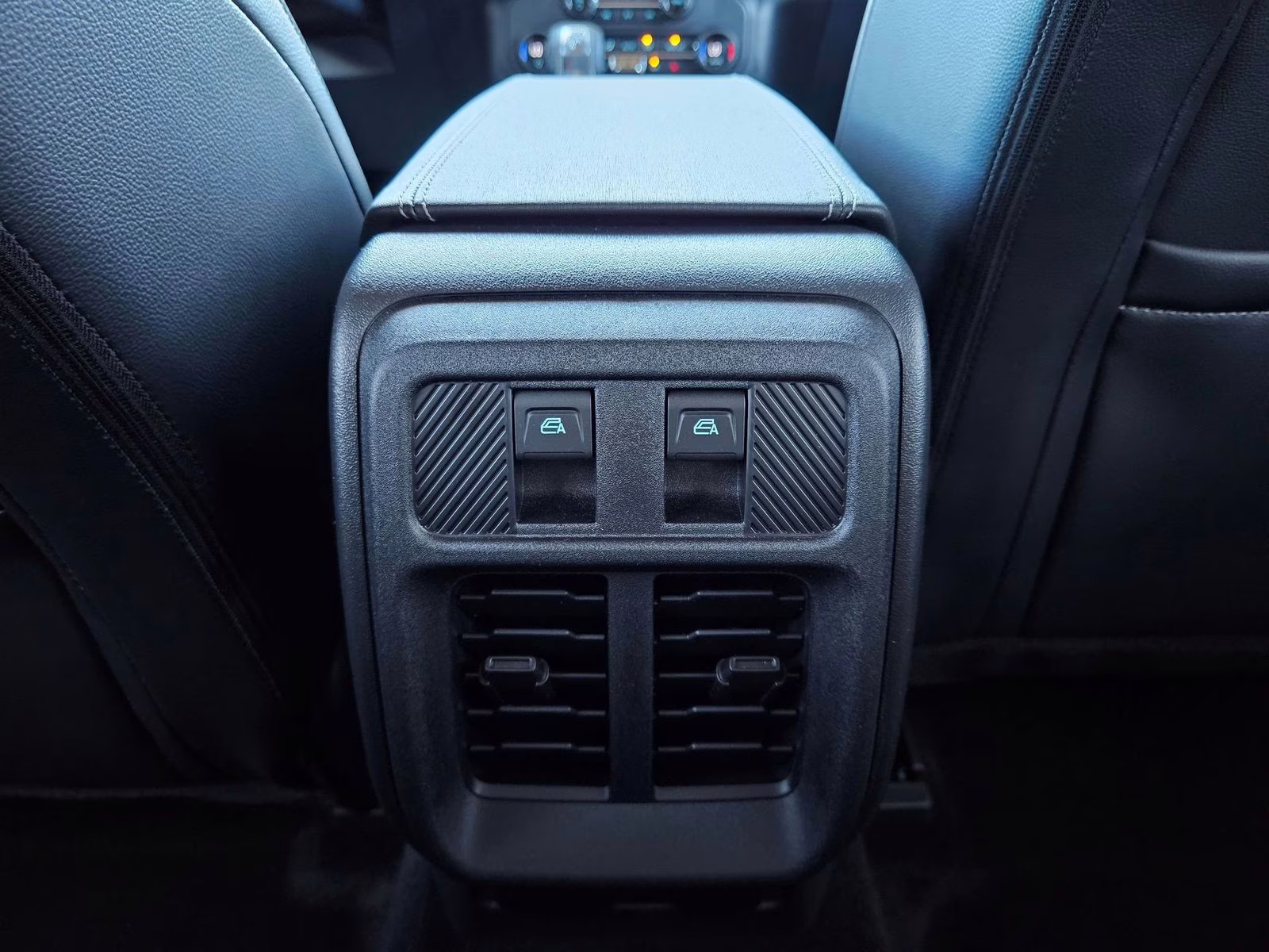 2026 Shadow Black Ford Bronco Outer Banks 4X4 SUV