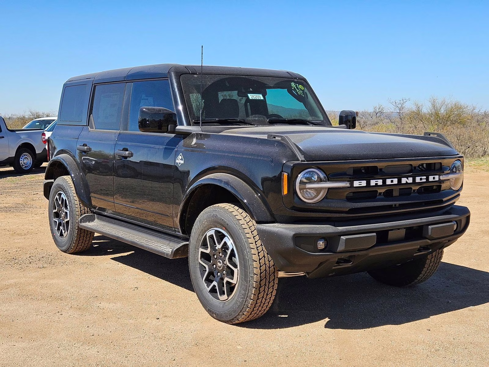 2026 Shadow Black Ford Bronco Outer Banks 4X4 SUV