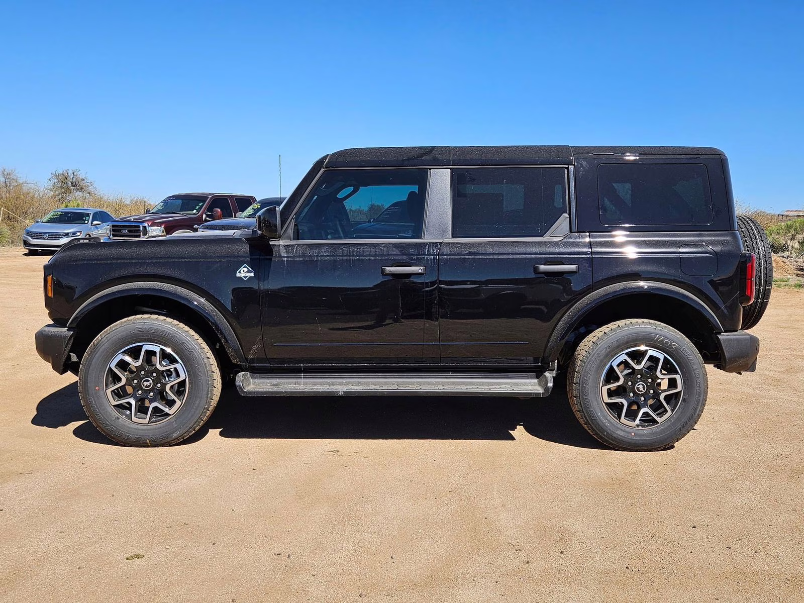2026 Shadow Black Ford Bronco Outer Banks 4X4 SUV