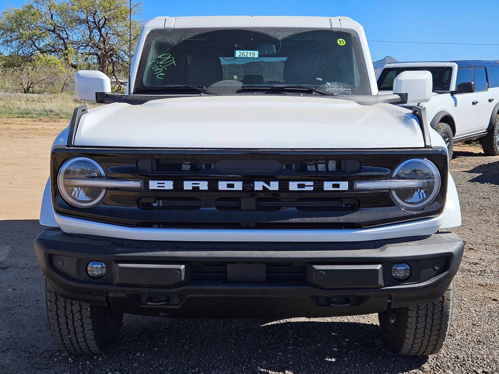 2026 Oxford White Ford Bronco Outer Banks 4X4 SUV