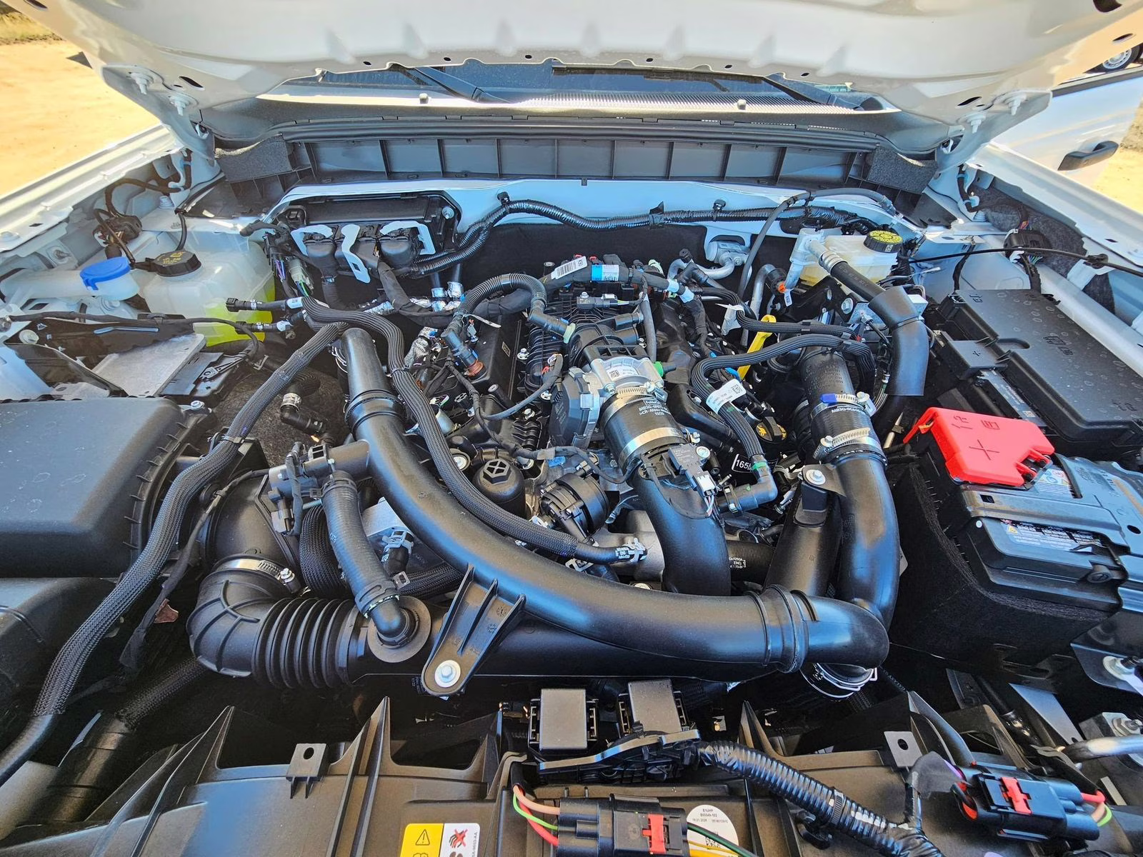 2026 Oxford White Ford Bronco Outer Banks 4X4 SUV