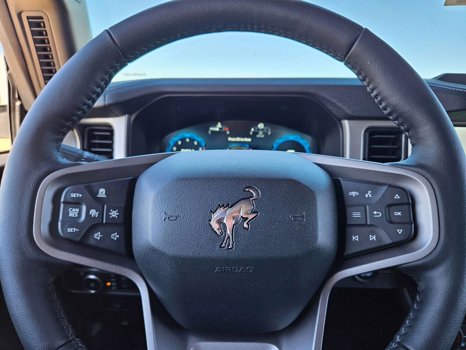 2026 Avalanche Ford Bronco Outer Banks 4X4 SUV