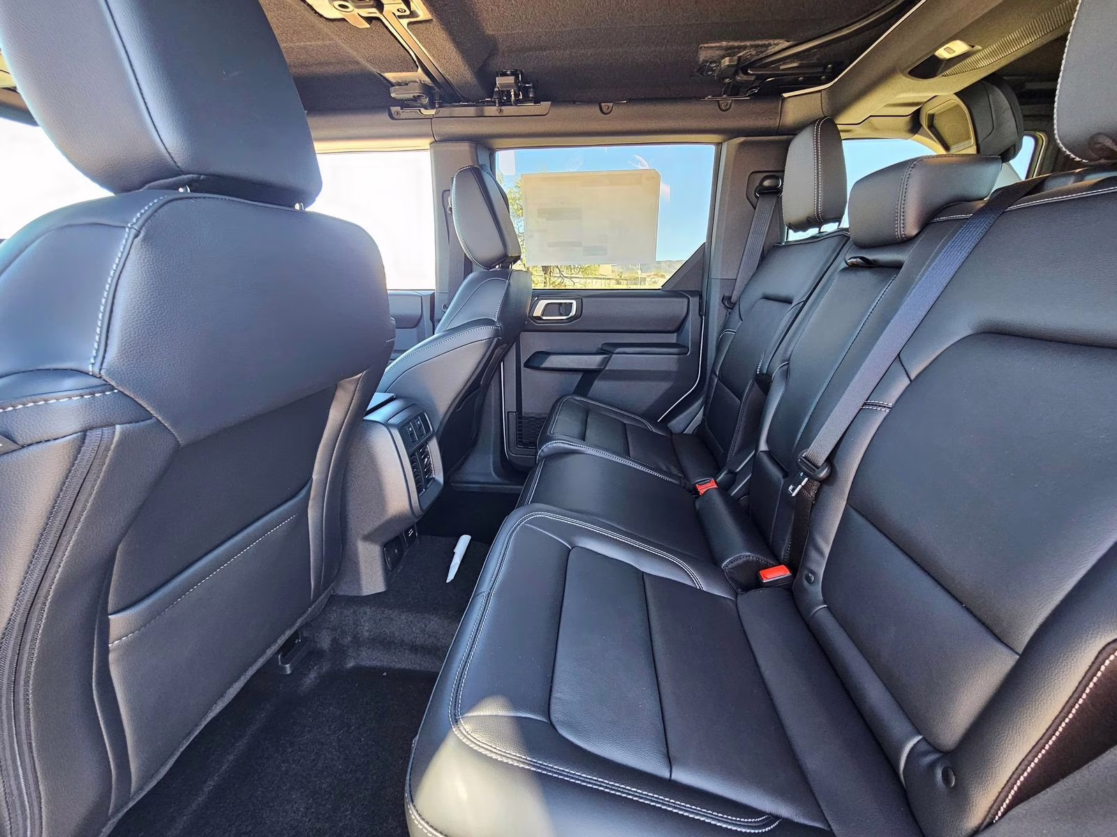 2026 Avalanche Ford Bronco Outer Banks 4X4 SUV