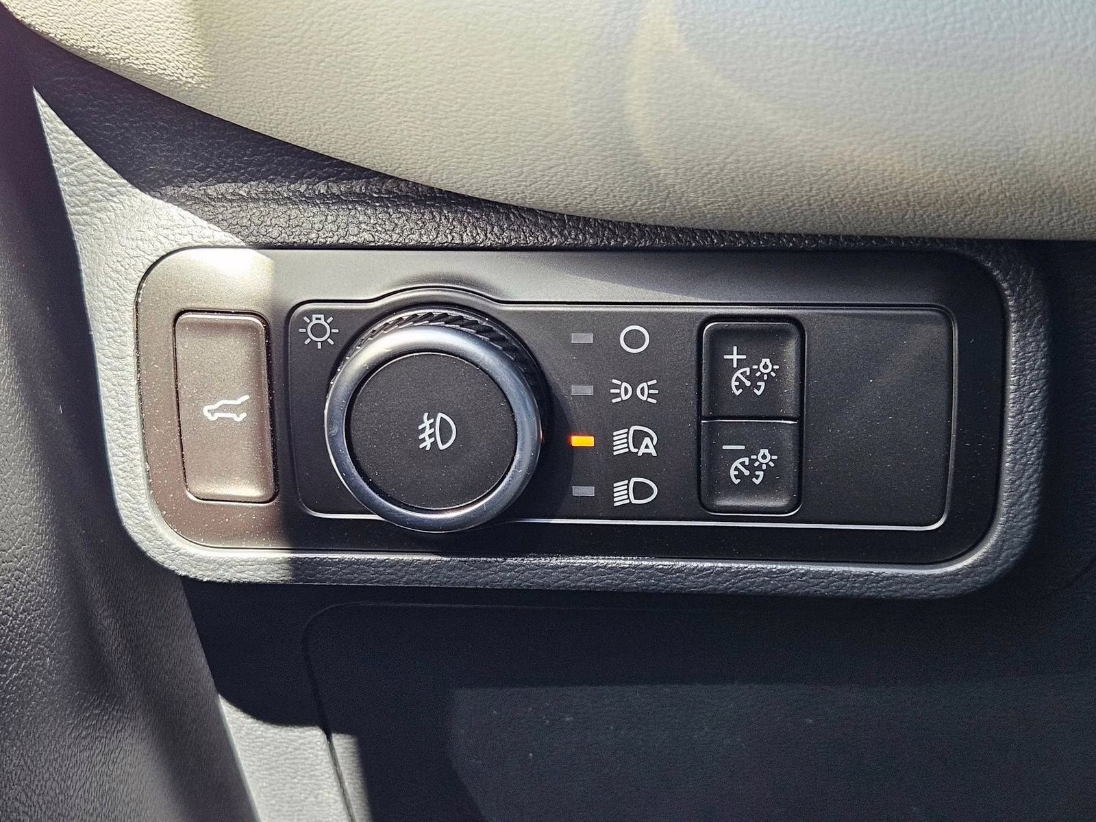 2026 Black Metallic Ford Explorer Active RWD SUV