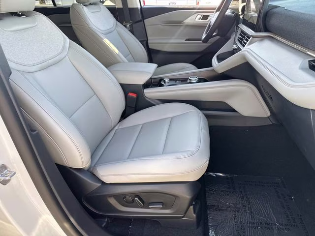 2026 Ford Explorer Active RWD SUV