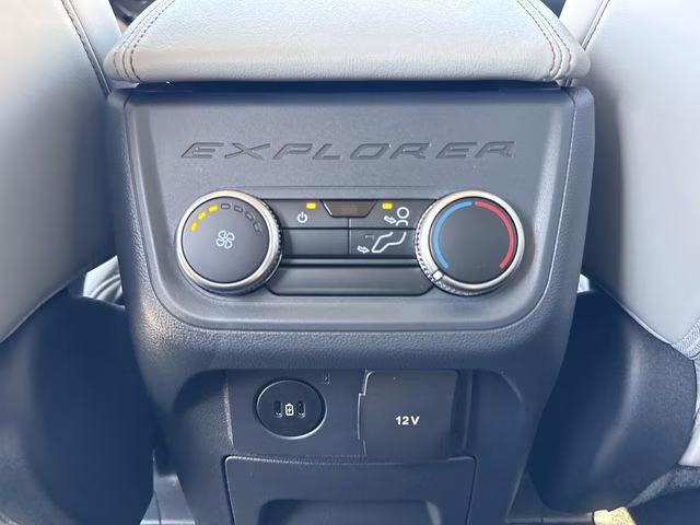 2026 Ford Explorer Active RWD SUV