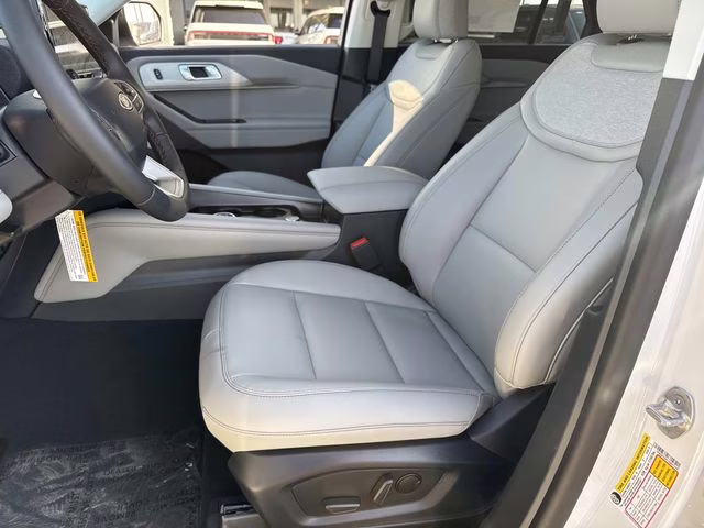 2026 Ford Explorer Active RWD SUV