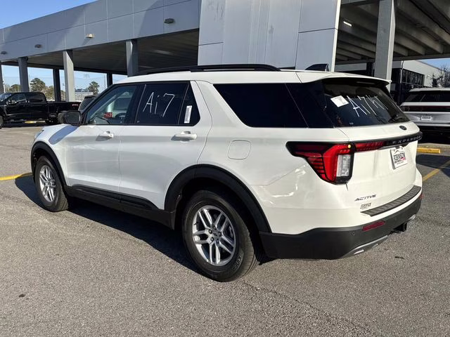 2026 Ford Explorer Active RWD SUV