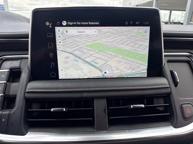 2024 White Frost GMC Yukon AT4 4X4 SUV