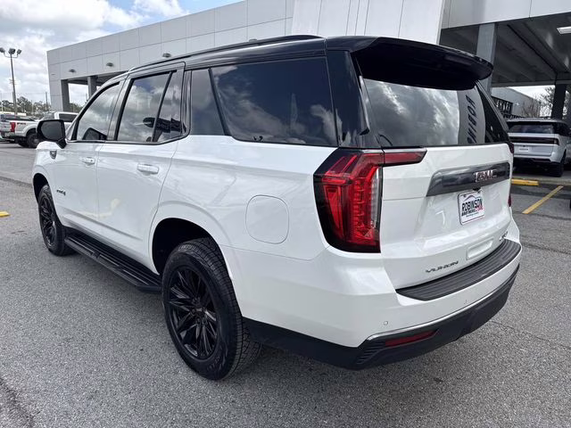 2024 White Frost GMC Yukon AT4 4X4 SUV