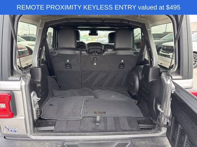 2019 Billet Silver Metallic Clearcoat Jeep Wrangler Unlimited Rubicon 4X4 SUV