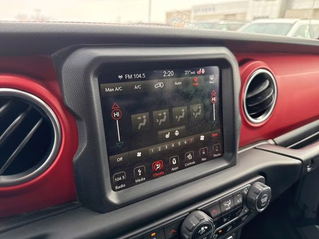 2019 Billet Silver Metallic Clearcoat Jeep Wrangler Unlimited Rubicon 4X4 SUV