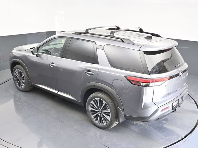2026 Gun Metallic Nissan Pathfinder Platinum FWD SUV