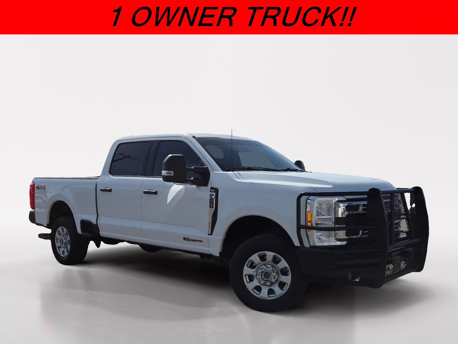 2023 Oxford White Ford Super Duty F-250 SRW XLT 4X4 Truck
