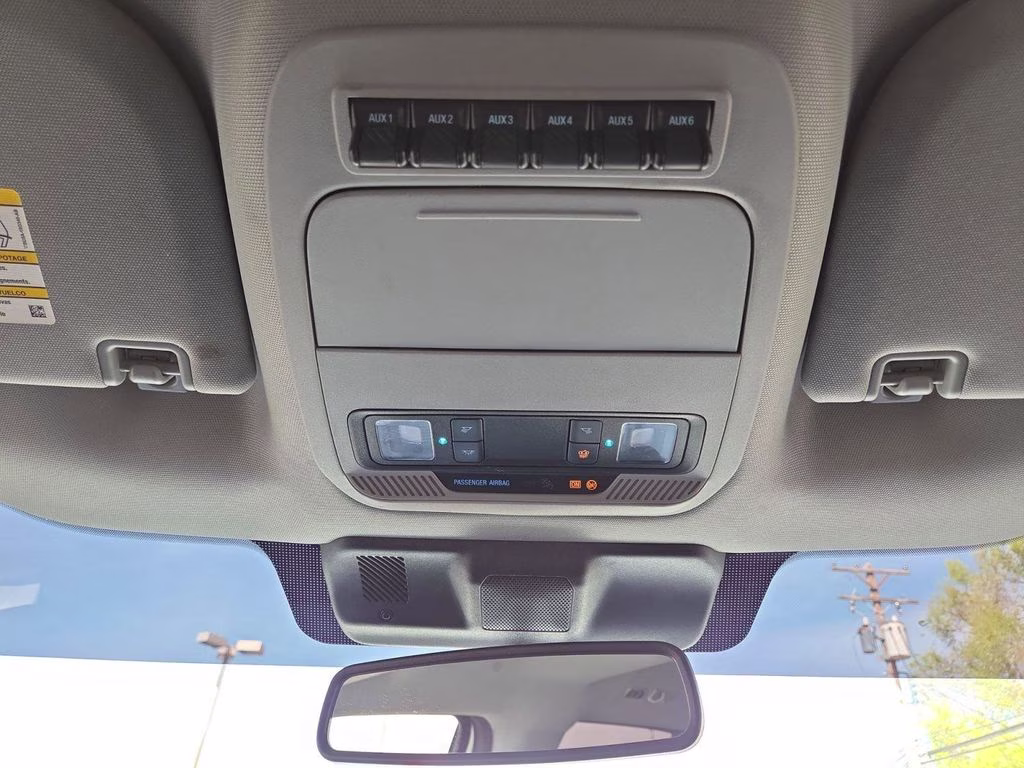 2023 Oxford White Ford Super Duty F-250 SRW XLT 4X4 Truck