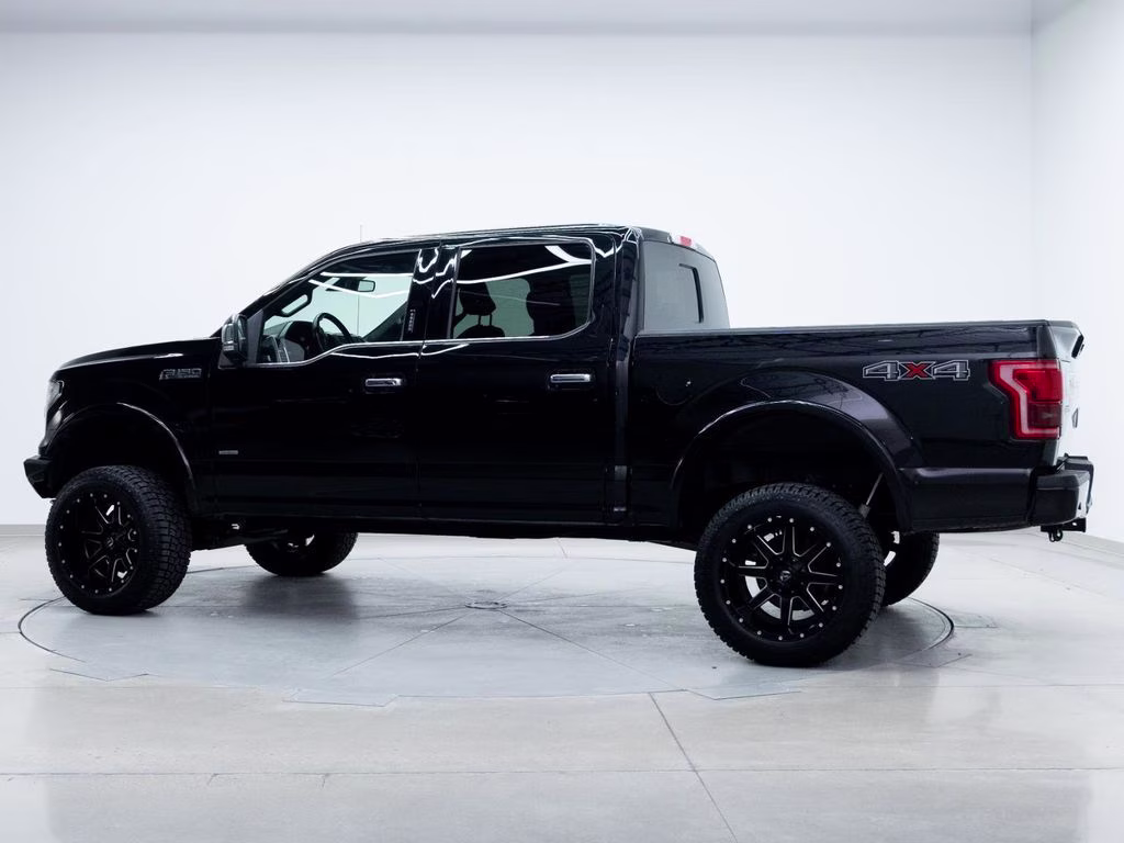 2017 Black Ford F-150 Platinum 4X4 Truck