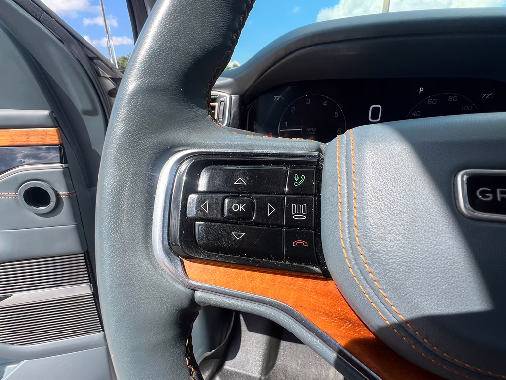 2022 Silver Zynith Jeep Grand Wagoneer Series III 4X4 SUV