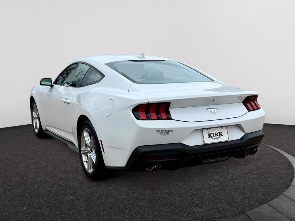 2026 Oxford White Ford Mustang EcoBoost RWD Coupe