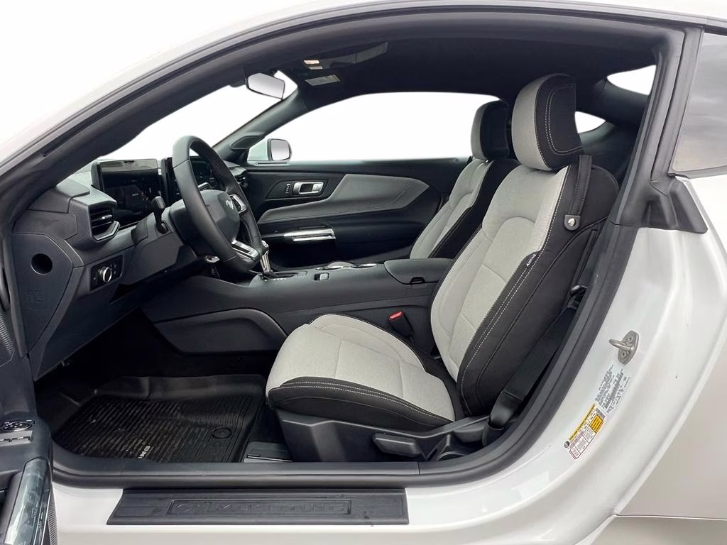 2026 Oxford White Ford Mustang EcoBoost RWD Coupe