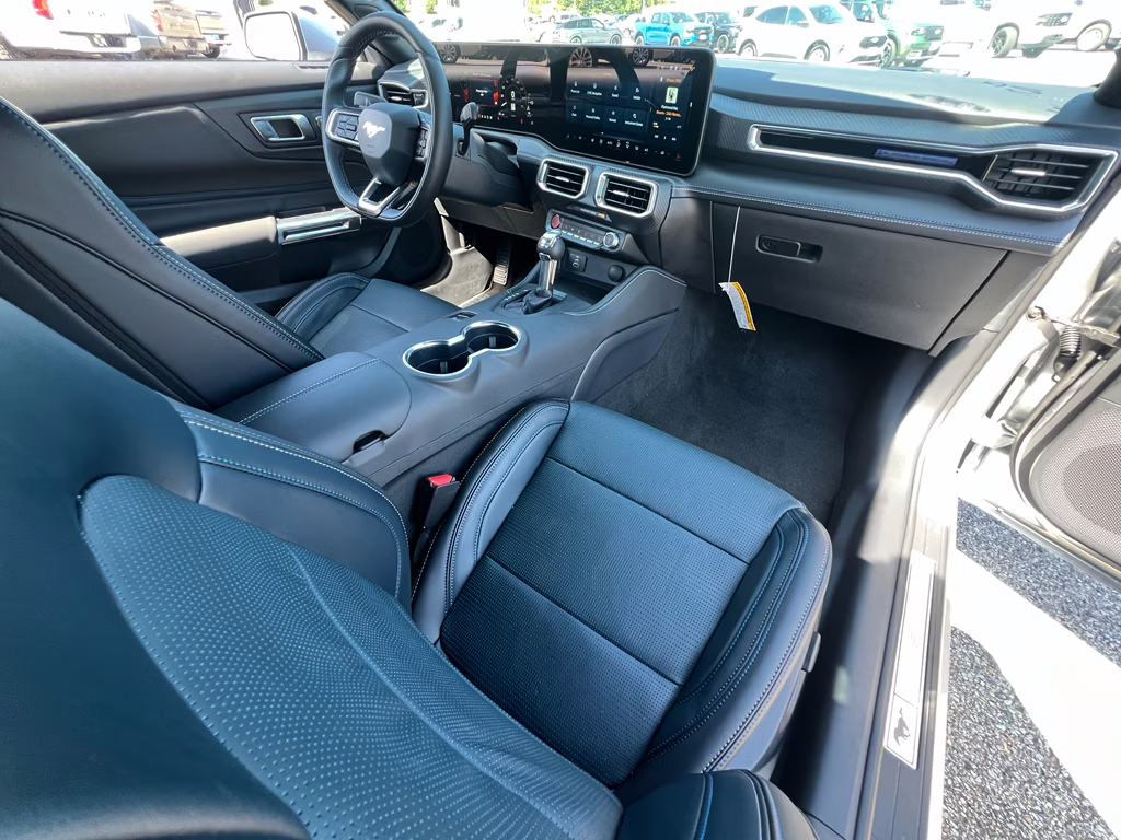 2025 Iconic Silver Metallic Ford Mustang GT Premium RWD Convertible