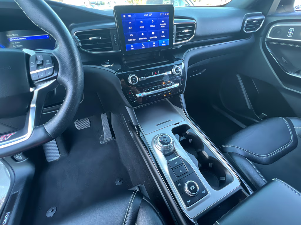 2023 STAR WHITE MET TRI-COAT Ford Explorer ST 4X4 SUV