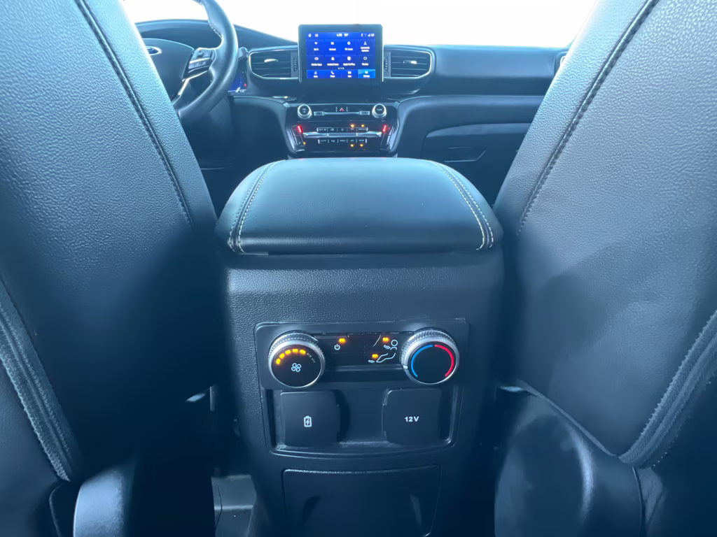 2023 STAR WHITE MET TRI-COAT Ford Explorer ST 4X4 SUV