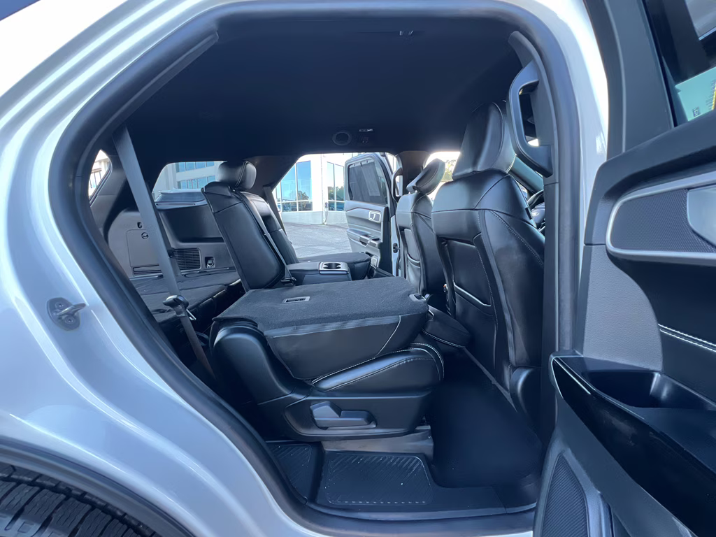 2023 STAR WHITE MET TRI-COAT Ford Explorer ST 4X4 SUV