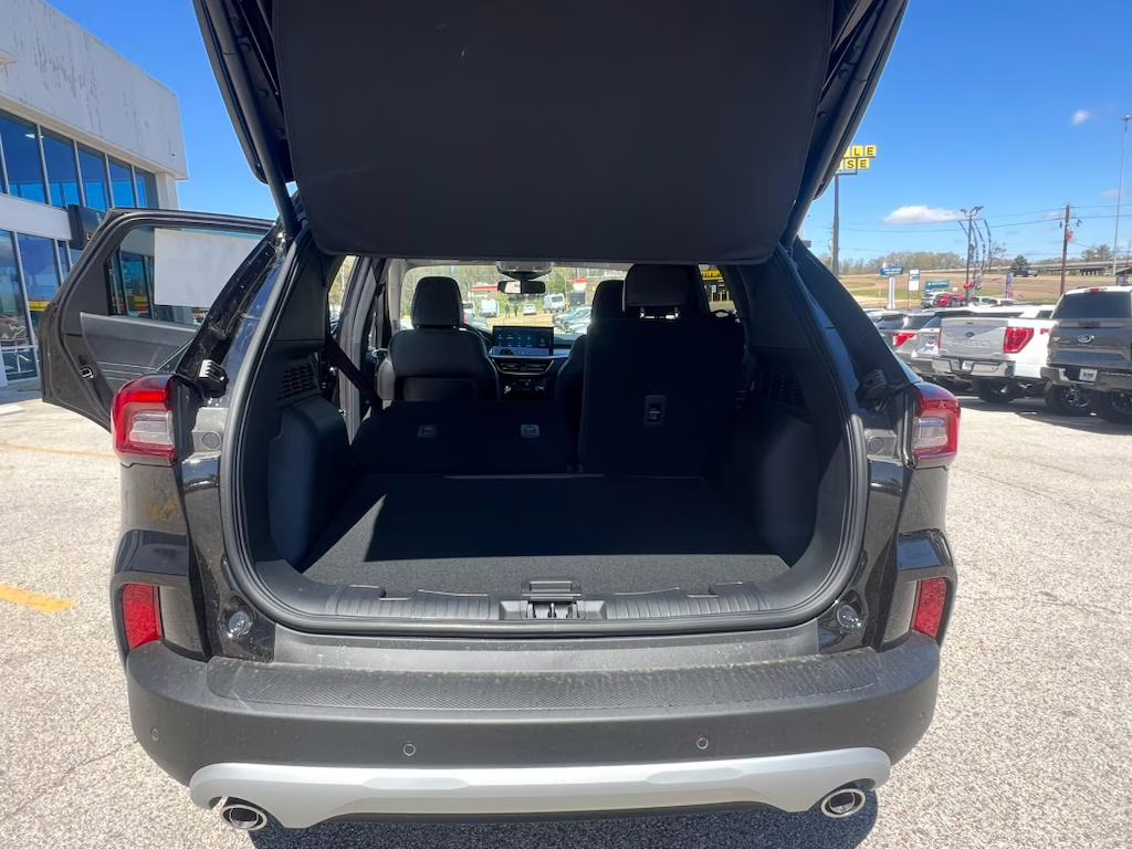 2025 Agate Black Metallic Ford Escape PHEV FWD SUV
