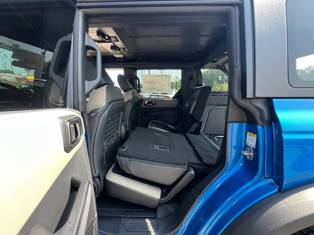 2025 Velocity Blue Metallic Ford Bronco Big Bend 4X4 SUV