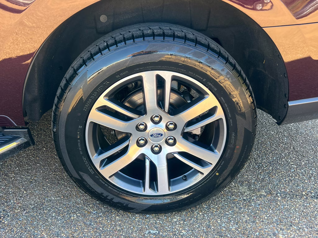 2023 JEWEL RED MET TINTED CC Ford Expedition Limited 4X4 SUV