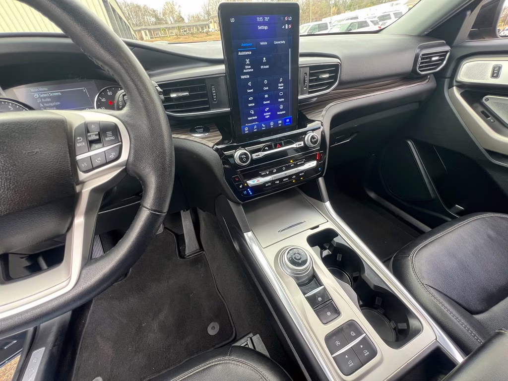 2023 Stone Blue Metallic Ford Explorer Limited RWD SUV