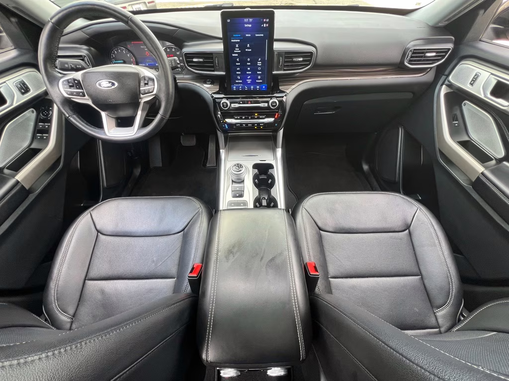 2023 Stone Blue Metallic Ford Explorer Limited RWD SUV