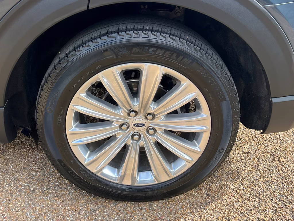 2023 Stone Blue Metallic Ford Explorer Limited RWD SUV