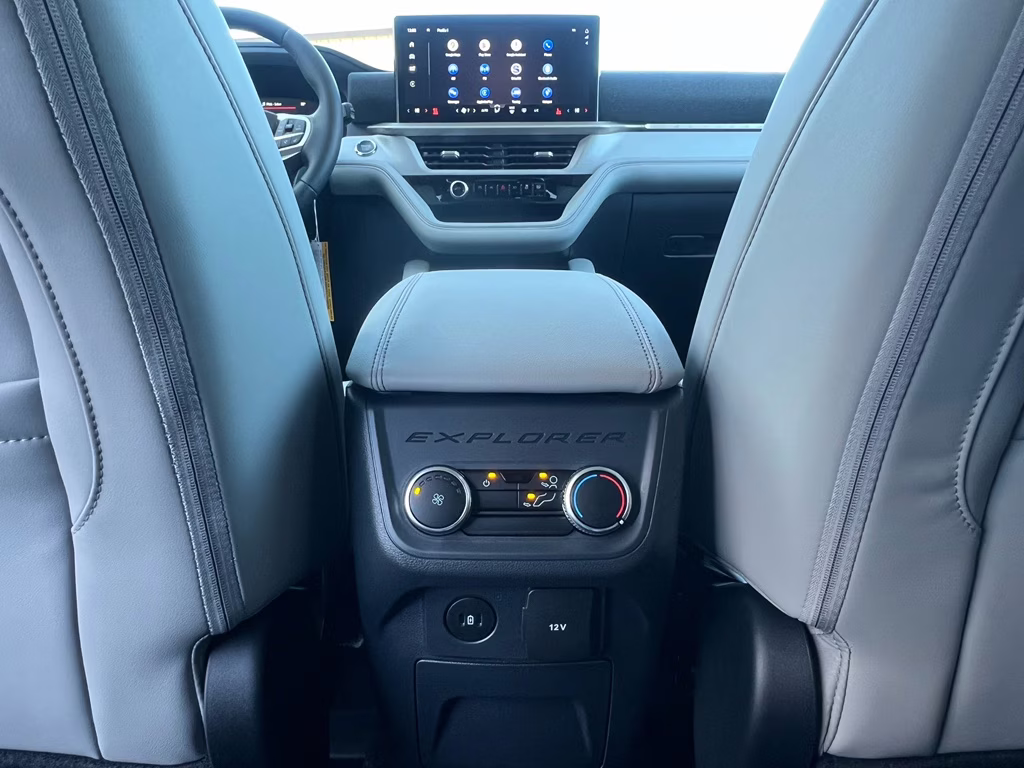 2026 Space White Metallic Ford Explorer Active (100A) RWD SUV
