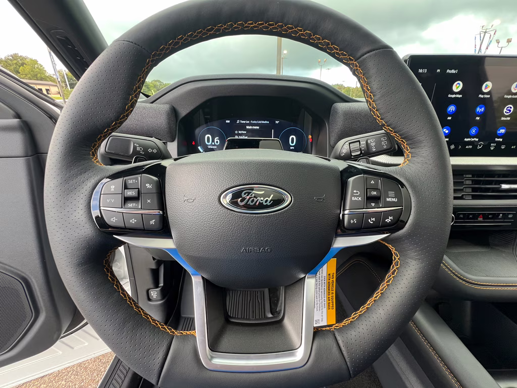 2026 Star White Metallic Tri-Coat Ford Explorer Tremor 4X4 SUV