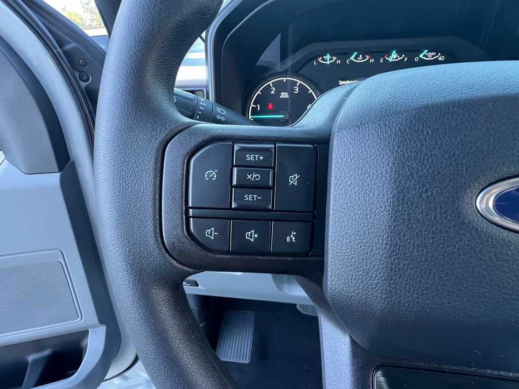 2026 Avalanche Ford Super Duty F-250 SRW XL 4X4 Truck
