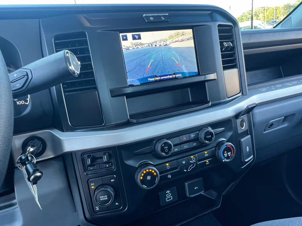 2026 Avalanche Ford Super Duty F-250 SRW XL 4X4 Truck