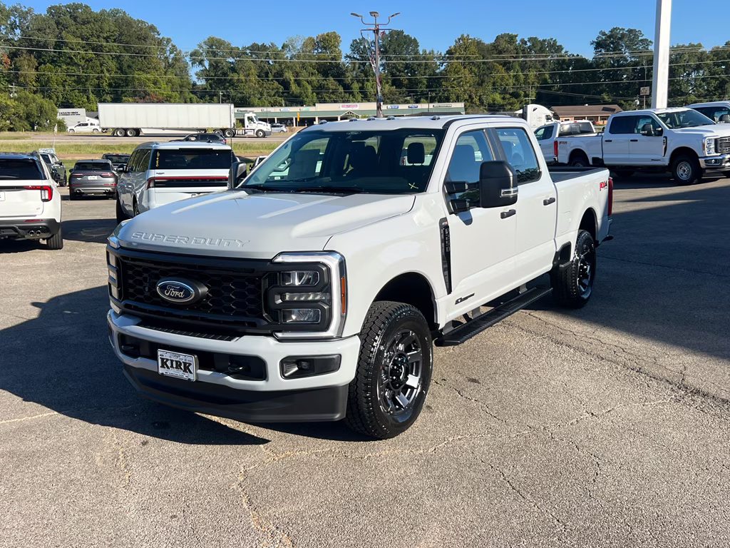 2026 Avalanche Ford Super Duty F-250 SRW XL 4X4 Truck
