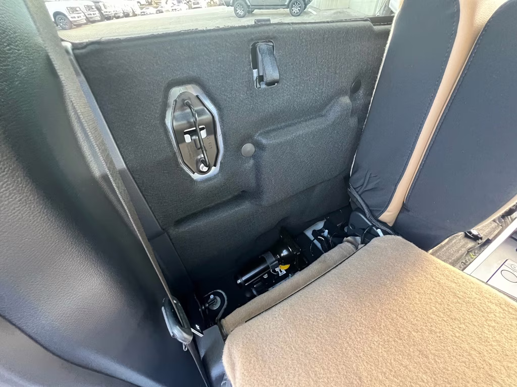 2026 Oxford White Ford Super Duty F-250 SRW LARIAT 4X4 Truck