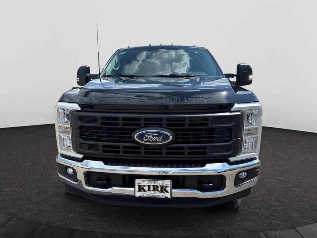 2026 Agate Black Metallic Ford Super Duty F-250 SRW XL 4X4 Truck