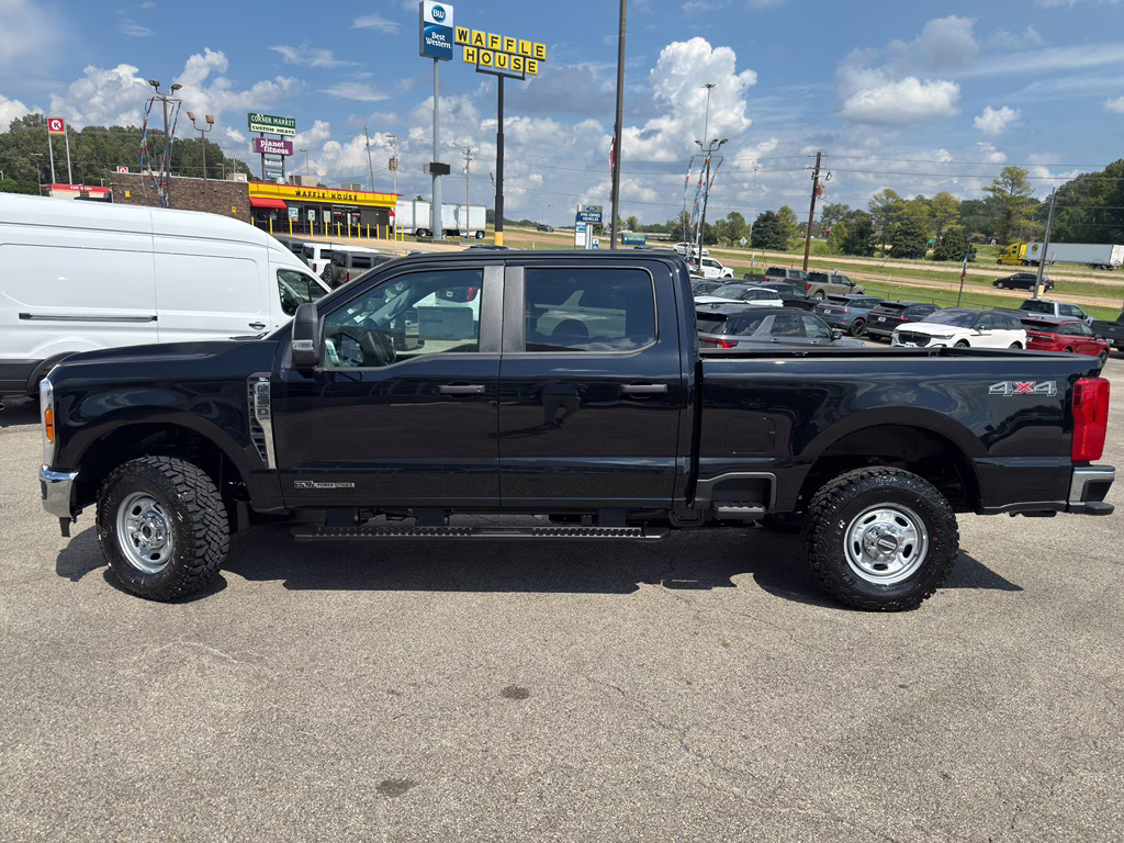 2026 Agate Black Metallic Ford Super Duty F-250 SRW XL 4X4 Truck