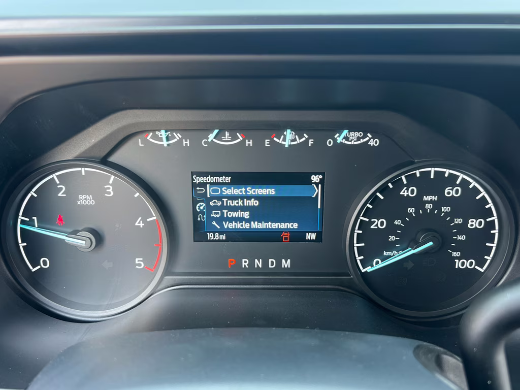 2026 Avalanche Ford Super Duty F-350 SRW XL 4X4 Truck
