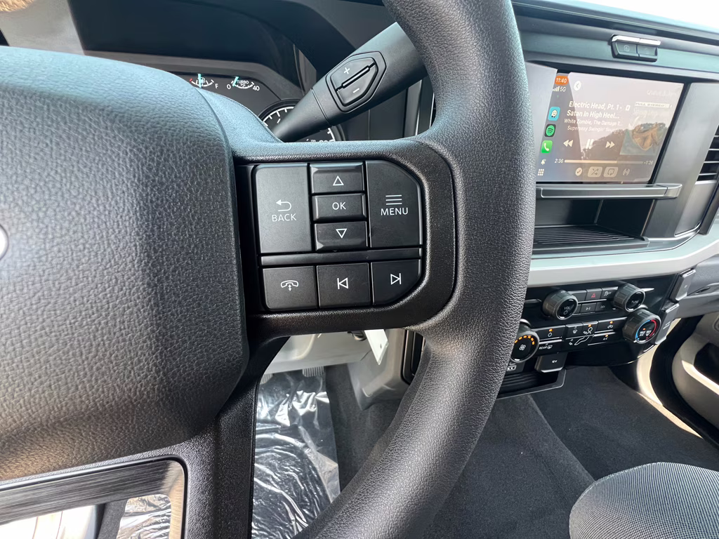 2026 Avalanche Ford Super Duty F-350 SRW XL 4X4 Truck
