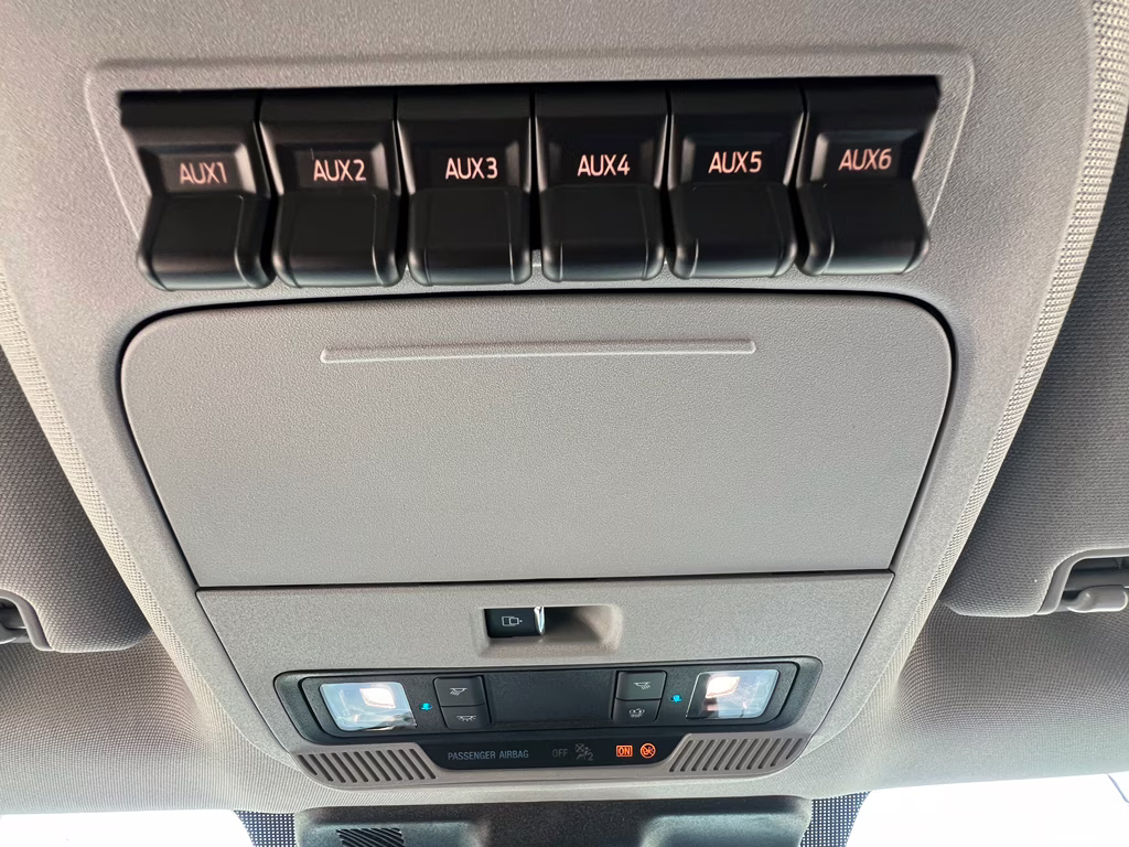 2026 Avalanche Ford Super Duty F-350 SRW XL 4X4 Truck