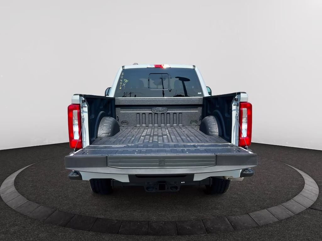 2026 Avalanche Ford Super Duty F-350 SRW XL 4X4 Truck