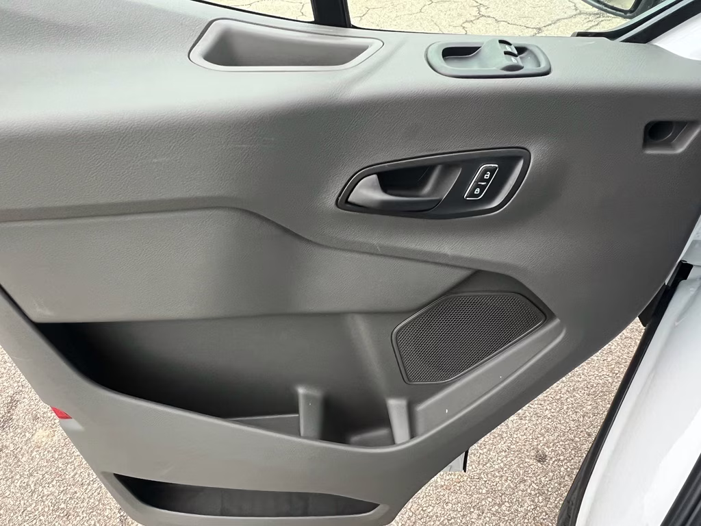 2026 Oxford White Ford Transit Van Base RWD Van