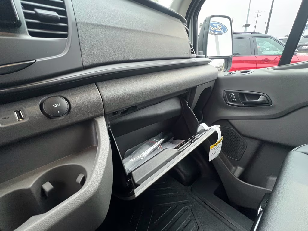 2026 Oxford White Ford Transit Van Base RWD Van
