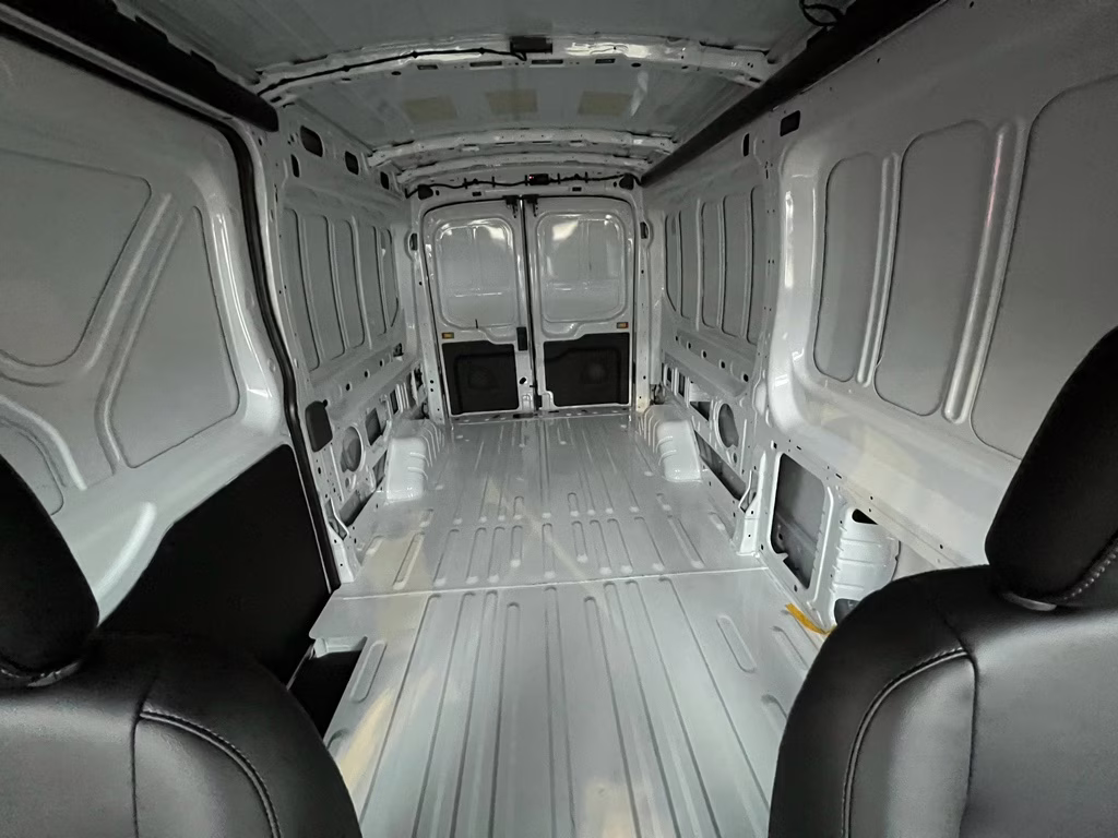 2026 Oxford White Ford Transit Van Base RWD Van